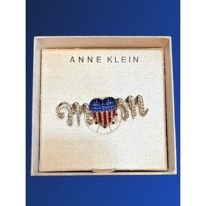 Anne Klein Mom Script Brooch Patriotic Heart Center Rhinestone Silver Tone Pin